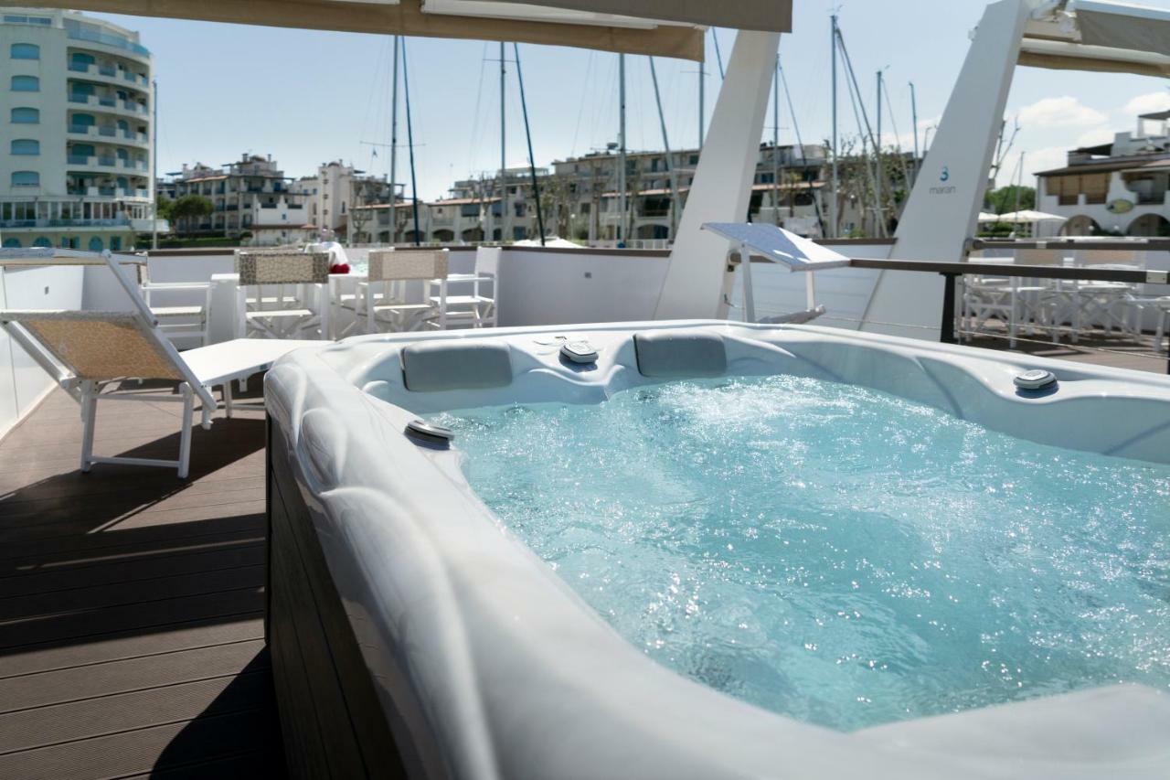 Portoverde Luxury Houseboat Misano Adriatico Exterior foto
